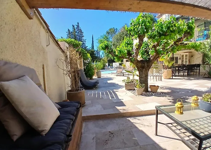 les arbousiers brignoles piscine et spa