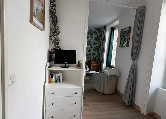 Studio 400M De La Mer