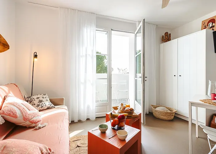 Les Pins, studio vue mer