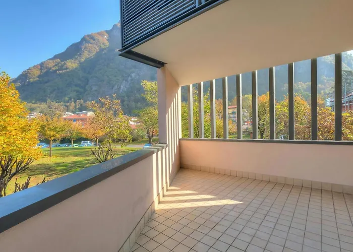 Magnolia: Laveno Centre 2Br With Terrace - Happy Rentals