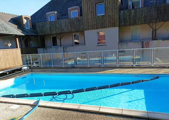 Studio cosy Piscine Rocherfort en Terre Centre