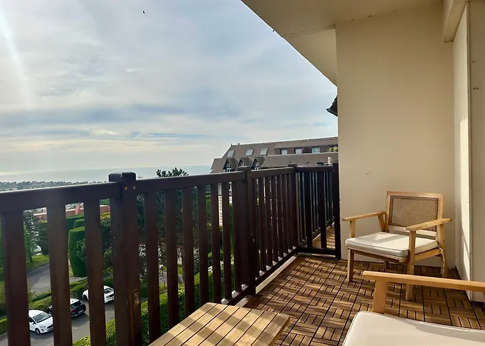 Appartement terrasse vue mer/campagne
