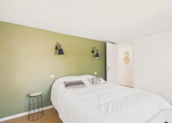 Maison pour 10 avec piscine chauffée