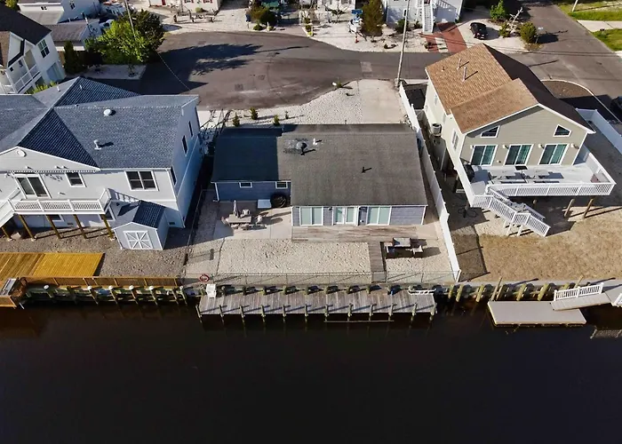 Waterfront Oasis 3Br Game Room Pet Friendly