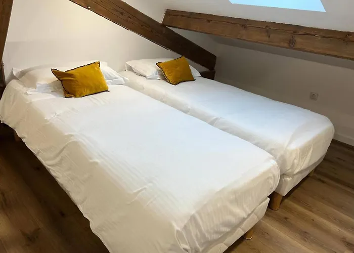 Suite des Princes with Private Garden by La Boîte En Plus