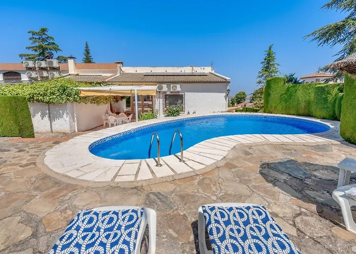 Villa Leonor con piscina privada