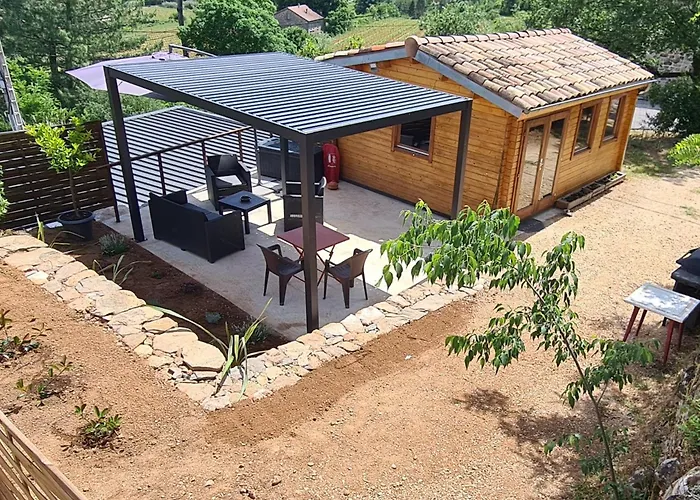 Charmant chalet en bois - Ardèche