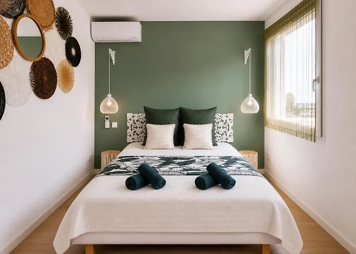 Évasion Chic - Duplex 70 m2 climatisé avec terrasse et parking