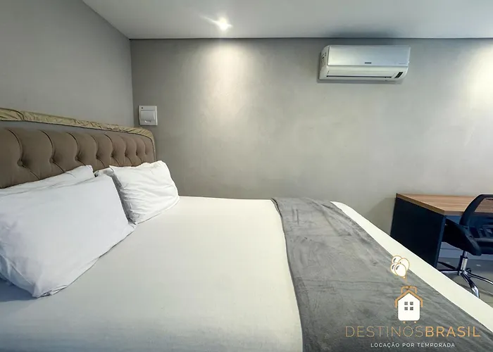 Apartamento com Vista nas alturas e Área de Lazer