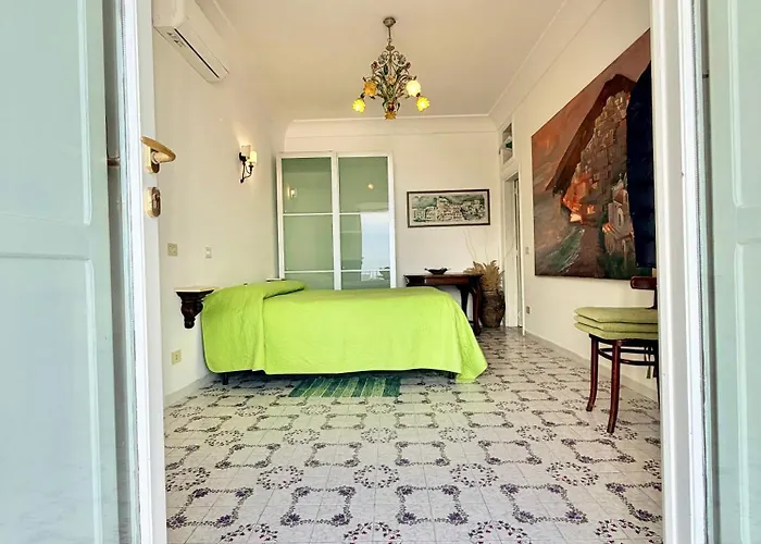 Casa Marta Vacation Home In Positano