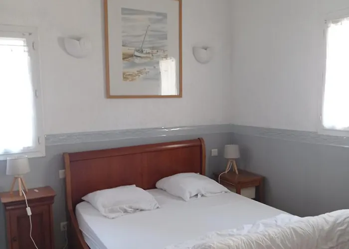 Maisonnette plein pied - 2km de la mer