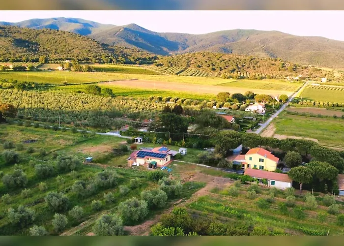 Pian Di Rocca Country