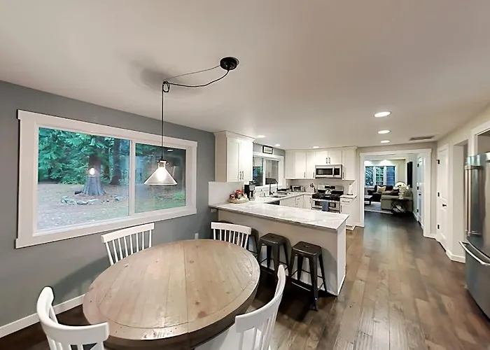 Woodinville Escape