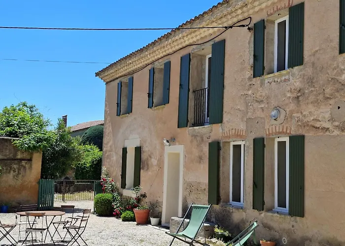 Gite du domaine Saint-Marc, entre Ventoux et dentelles de Montmirail