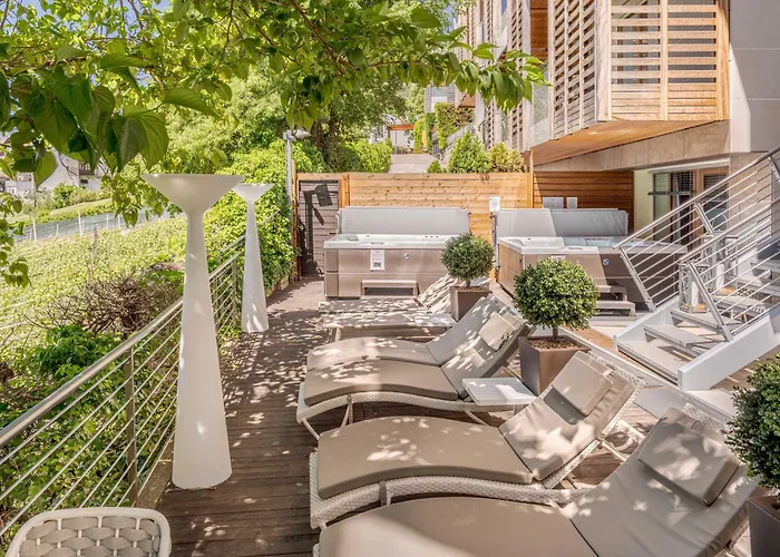 Hotel sulla spiaggia: Hotel Villa Madruzzo
