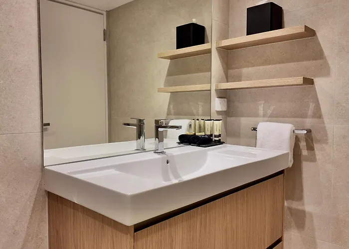 Netanya Noosa Beachfront