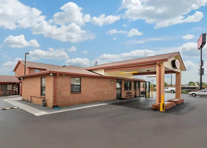 Motel: Econo Lodge Nashville North