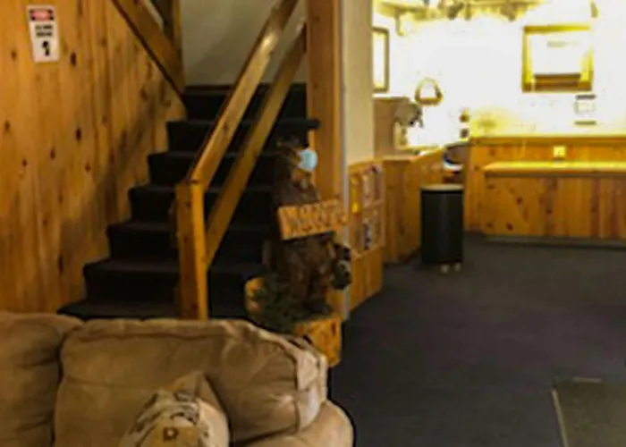 Adirondack Lodge Old Forge