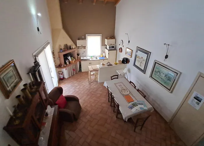 Villa Posta Vecchia