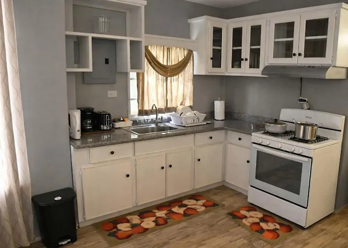 Paradise Place Apartments