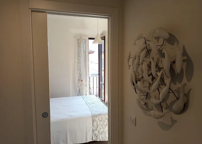 Lizard Hotel