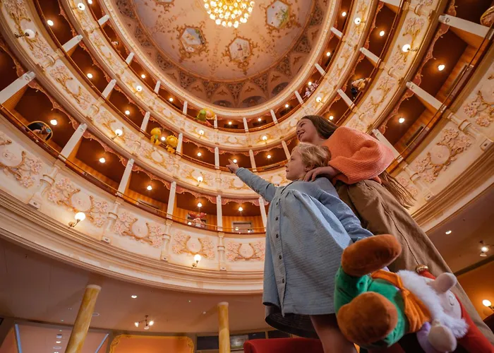 Plopsaland Theater