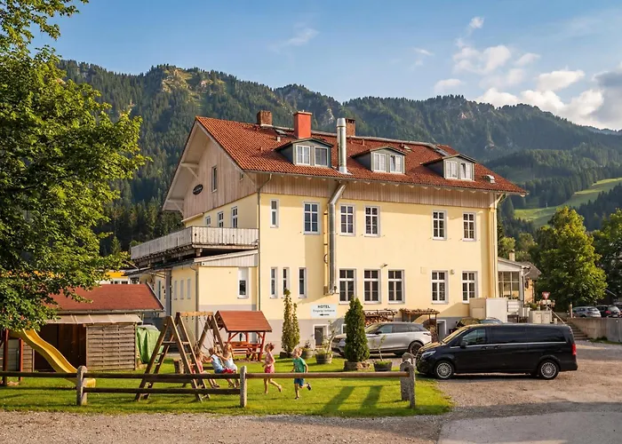 3 SterneHotel Garni Ammergauer Hof