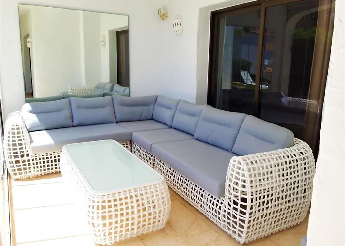Coral Beach Aparthotel