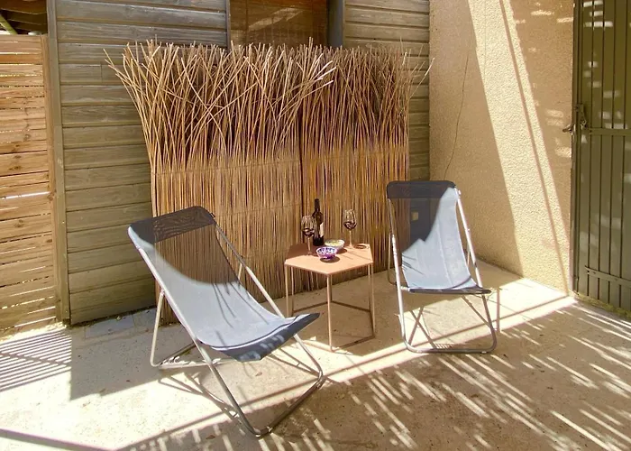 Villa spacieuse avec terrasse et vue Mont Ventoux