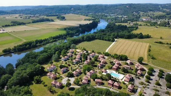 Studio Cosy Avec Piscine Terrasse Jardin Et Velos A Prayssac
