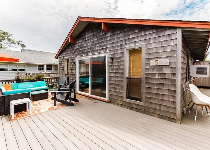 Cayuga Street Sunshine Retreat