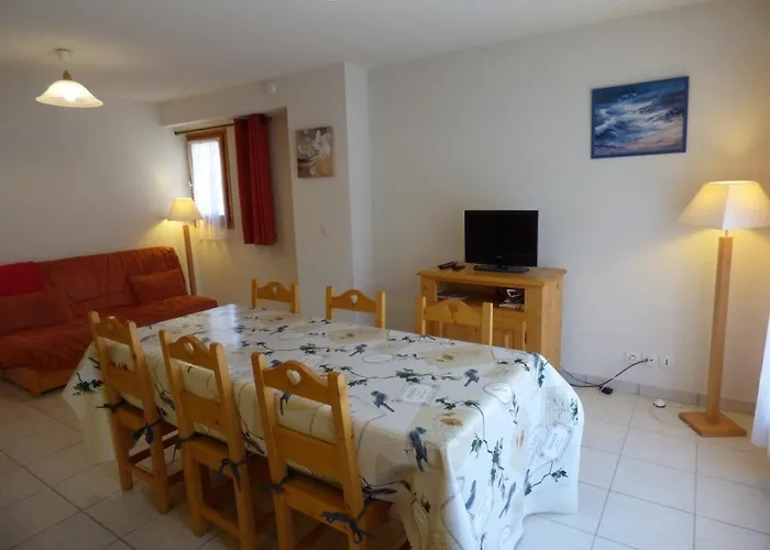 Appartement Saint-Jean-de-Sixt, 3 pièces, 6 personnes - FR-1-458-134