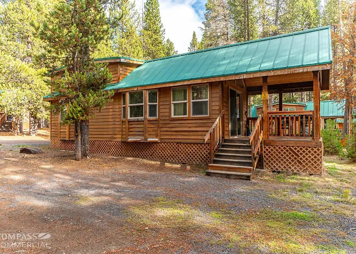 Willamette Pass Inn & Chalets