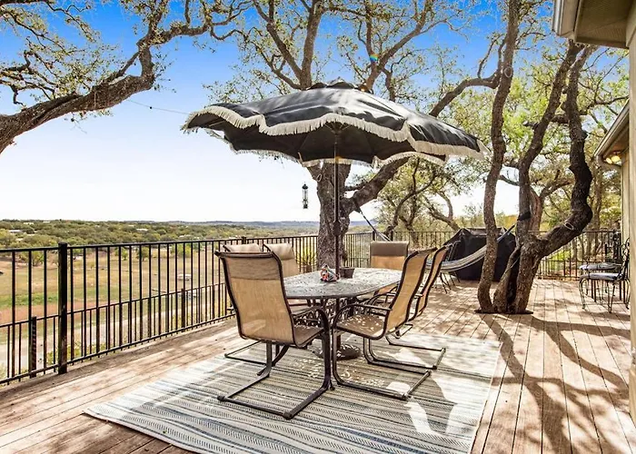 Natural Cliffside Oasis With Impressive Views, Gas Fireplace And Dock