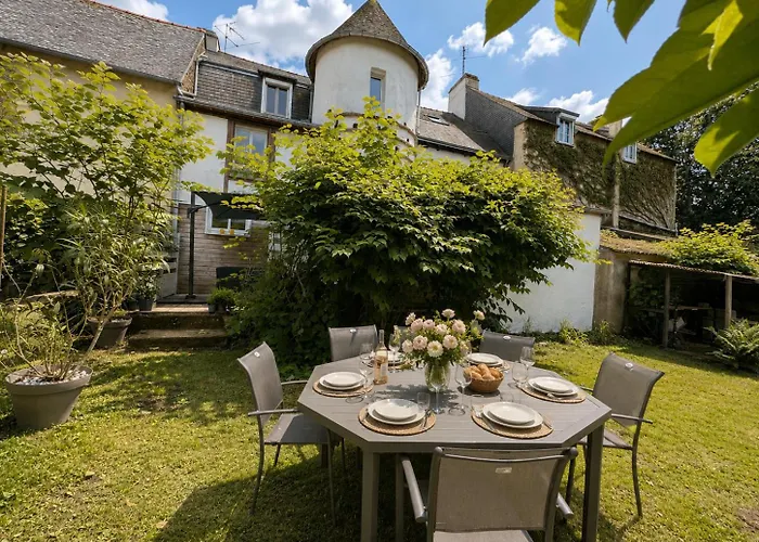 LA MAISON D'ALPHONSE, charmante, centre historique, 2-6 personnes, Terrasse&jardin, Accès rivière