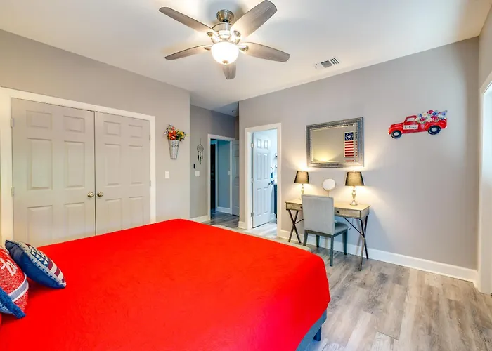Outdoor Entertainment Space: Home In Mcqueeney