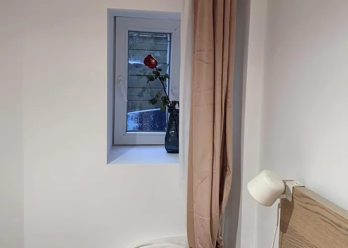 La Petite Rose - Chambre indépendante Omaha Beach