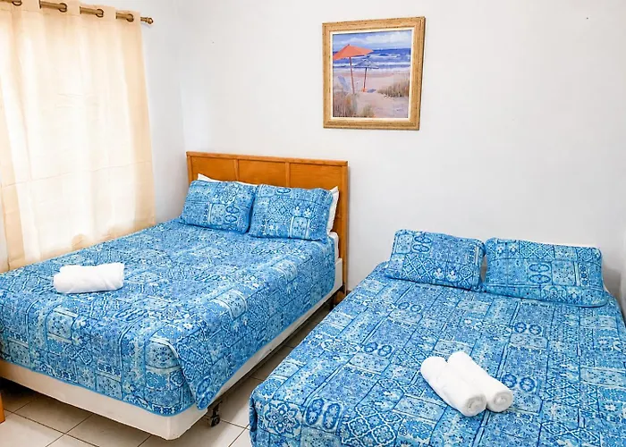 Suite 1, Blue Pavilion - Steps To Beach - New Ac
