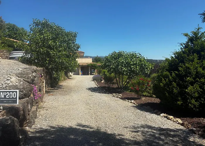 Les TERRASSES Des ESCOULS