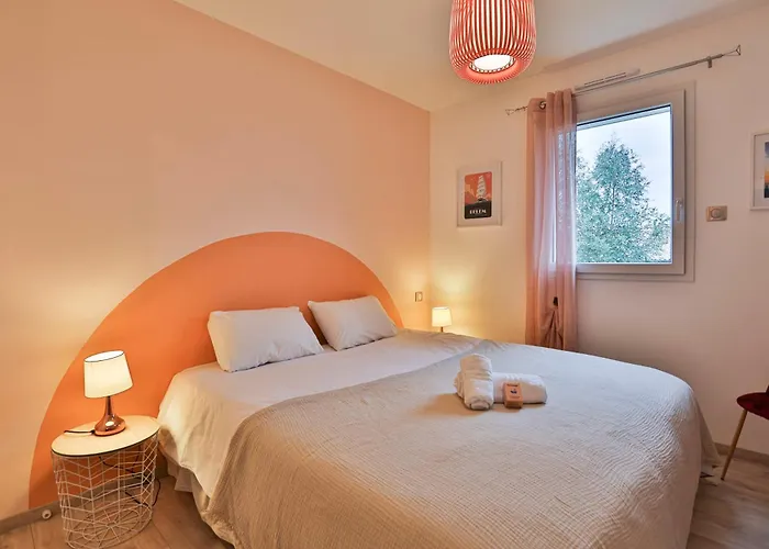 Quai Ouest - Élégante maison avec piscine