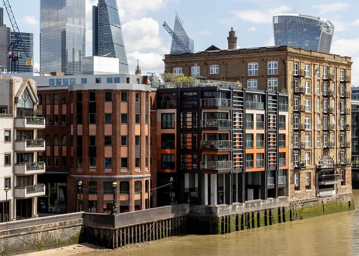 Hotel suites Locke At Broken Wharf