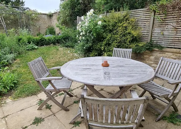 Characterful Cotswold Cottage
