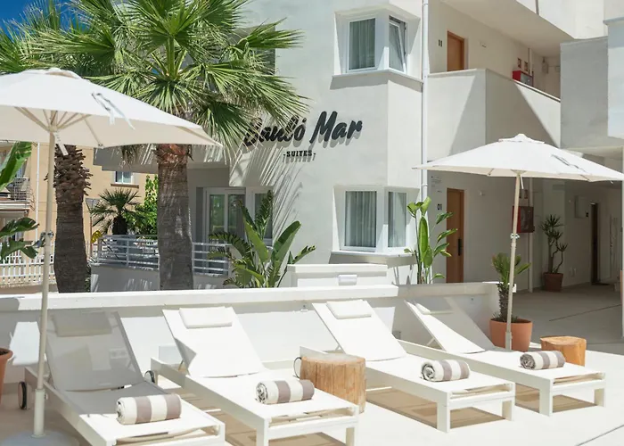 Bauló Mar Apartments