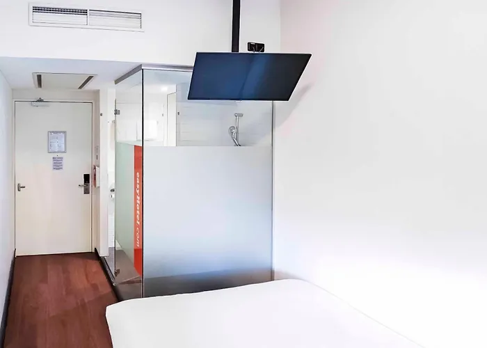 Easyhotel City Centre South