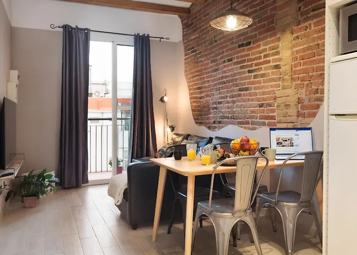 City Center Two Bedrooms Apartment, In A 1870'S Full Renewed Building