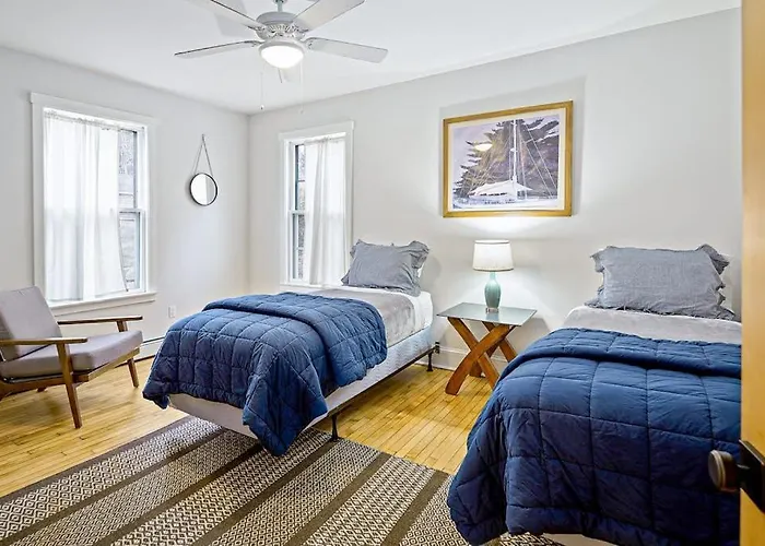 Waterfront, Walkable Home With Beautiful Kitchen & Washer/Dryer - Dog-Friendly