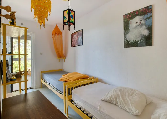 Appartement de 2 chambres avec terrasse et wifi a Saint Jacut de la Mer