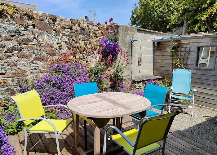 Maison de charme au Vivier-sur-Mer avec terrasse privée