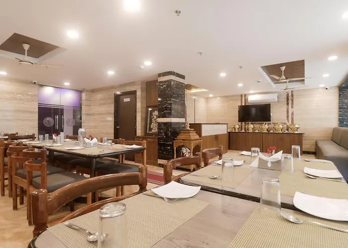 Pets Allowed Hotel Townhouse Dj Grand