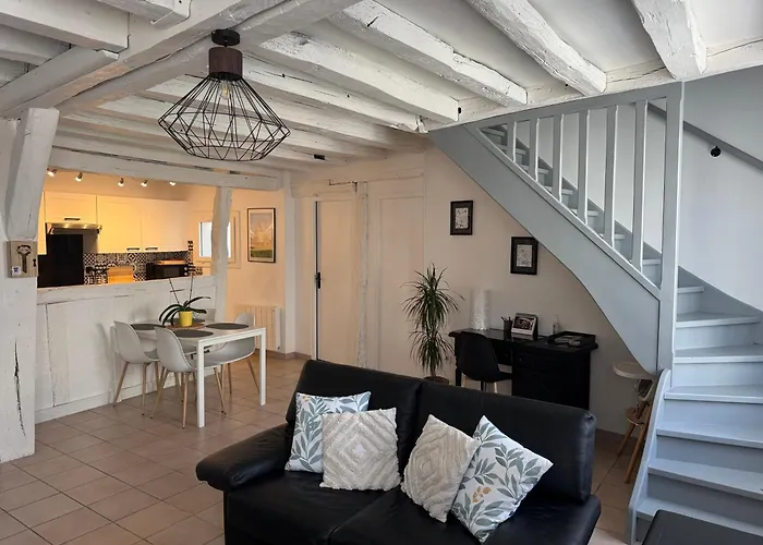 Le Marais Vous - Duplex en centre-ville.